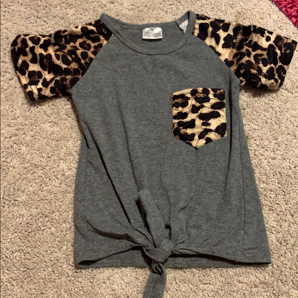 Leopard tee